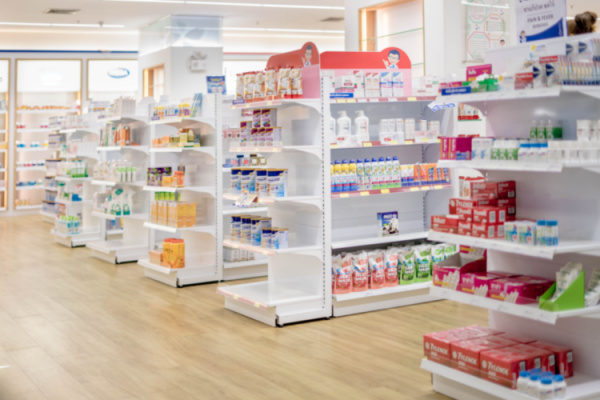 Pharmacies : place aux produits à base d’acide hyaluronique !