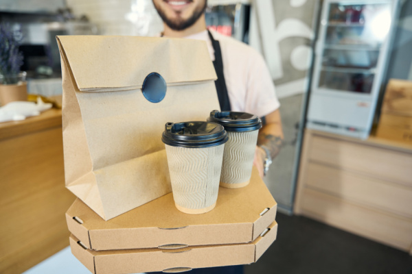 Conditionnement des aliments : une enquête laissant un goût amer