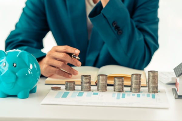 Frais bancaires sur succession : un encadrement pour stopper les débordements !