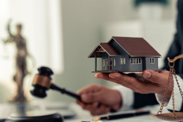 Tarifs des Commissaires-priseurs judiciaires – 2024-2026