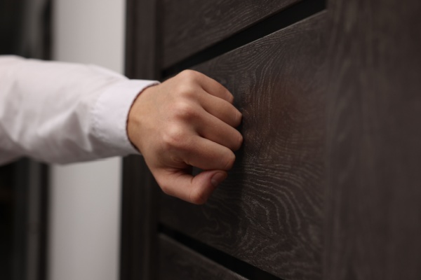 Tarifs des commissaires de justice – Mise en vente forcée des biens saisis – 2026