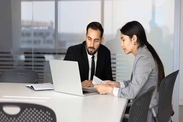 Conjoint collaborateur : anticipez la fin du statut